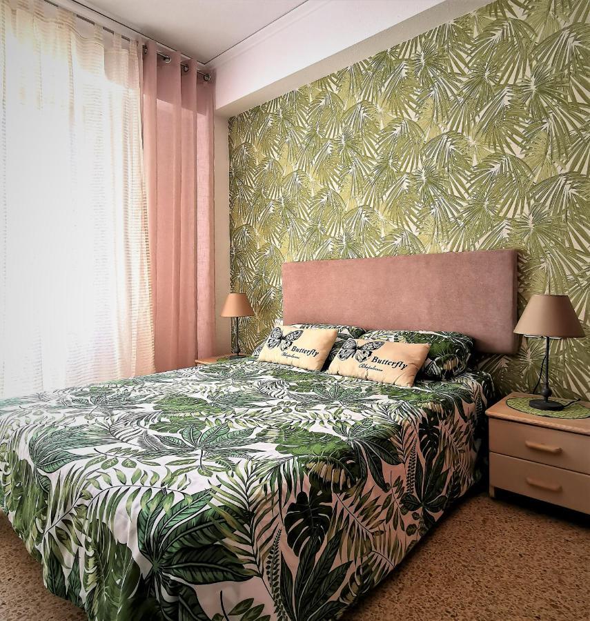 Apartamento Sol&Playa Gandia Solo Familias Bagian luar foto